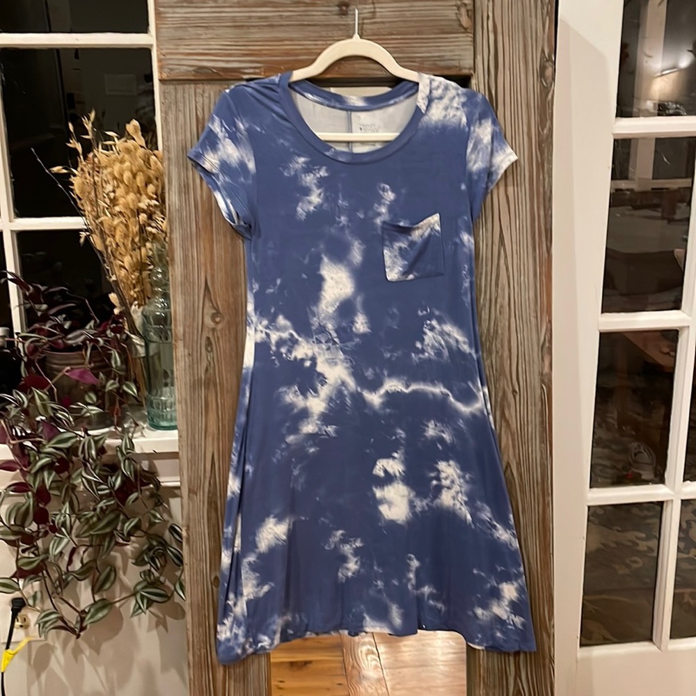 Super soft front pocket cloud dress